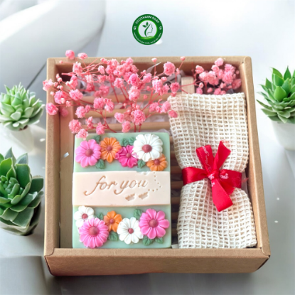 Ảnh của Hộp Quà Hoa Nở Yêu Thương